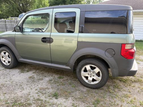 2005 Honda Element EX