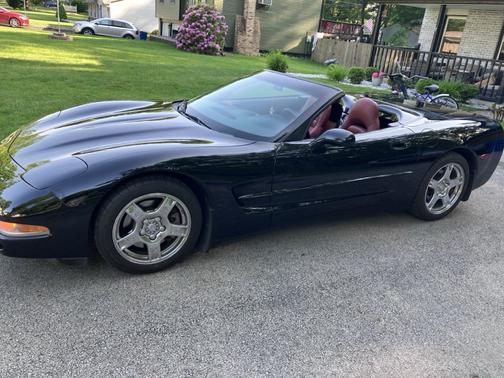 1998 Chevrolet Corvette Base