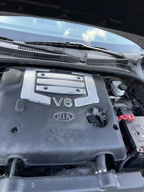 2004 Kia Sorento LX