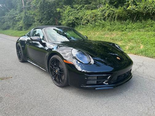 2022 Porsche 911 Targa 4 GTS