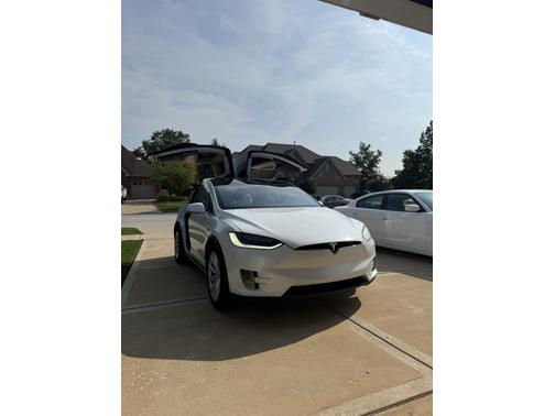 2018 Tesla Model X 75D
