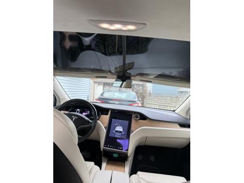 2018 Tesla Model X 75D