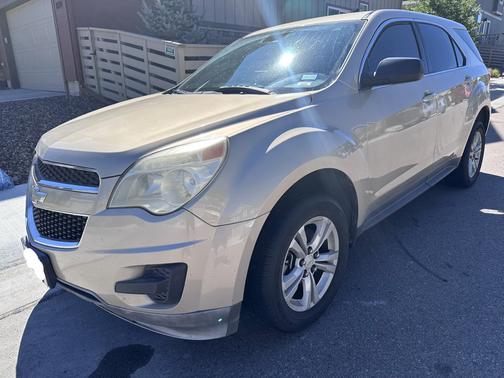 Gold 2012 Chevrolet Equinox LS