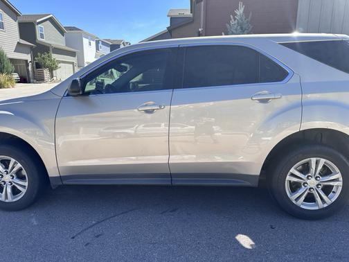 Gold 2012 Chevrolet Equinox LS