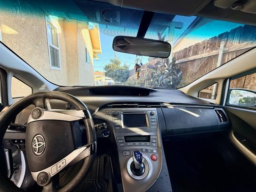 2014 Toyota Prius Two