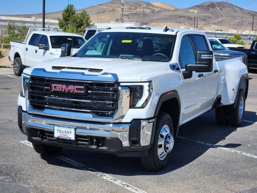 White 2025 GMC Sierra 3500 Pro