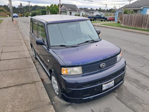 2005 Scion xB Base