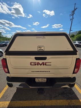 White 2025 GMC Sierra 2500 SLE