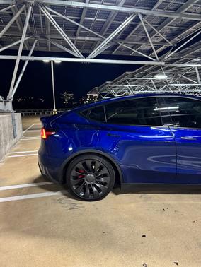 Blue 2020 Tesla Model Y Long Range