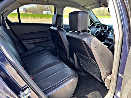 Blue 2015 Chevrolet Equinox 2LT