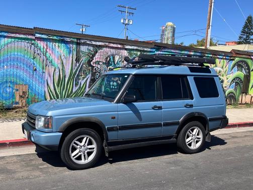 Blue 2003 Land Rover Discovery SE