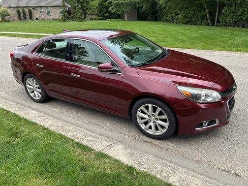 Red 2015 Chevrolet Malibu 1LZ
