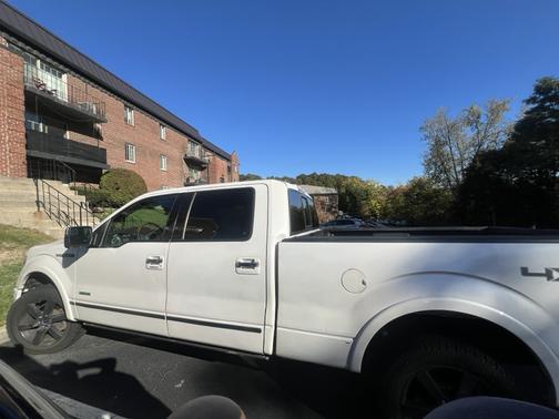 2014 Ford F-150 Platinum
