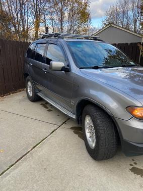 2005 BMW X5 4.4i