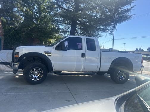 2010 Ford F-250 XL Super Duty SuperCab