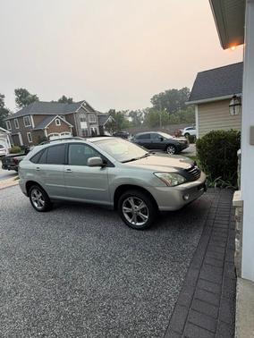 Green 2006 Lexus RX 400h Base