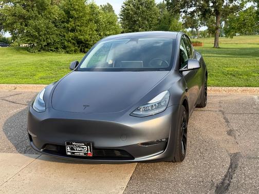 Gray 2023 Tesla Model Y Long Range
