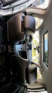 White 2022 Honda Accord Touring 2.0T