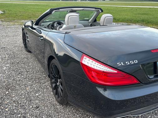 2013 Mercedes-Benz SL-Class SL 550