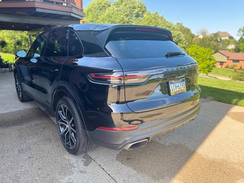 2019 Porsche Cayenne Cayenne