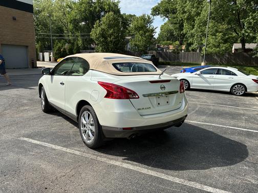 White 2013 Nissan Murano CrossCabriolet Base