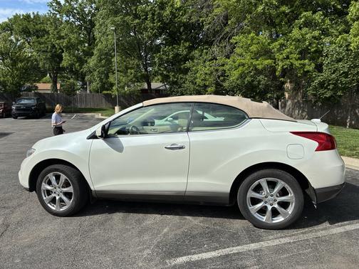 White 2013 Nissan Murano CrossCabriolet Base