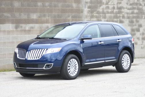 2012 Lincoln MKX Base