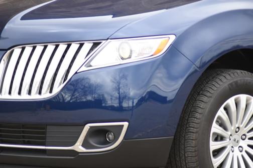 2012 Lincoln MKX Base