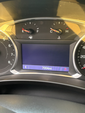 Black 2022 GMC Terrain SLT