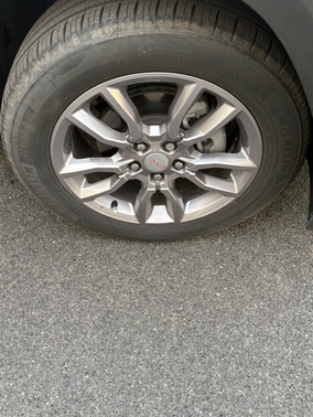 Black 2022 GMC Terrain SLT
