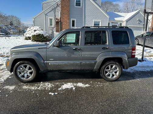 2012 Jeep Liberty Sport