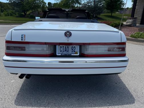 1992 Cadillac Allante Base