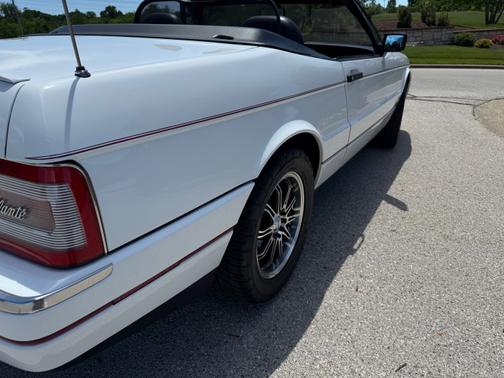 1992 Cadillac Allante Base