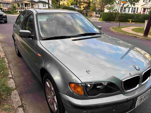 2002 BMW 325 xi