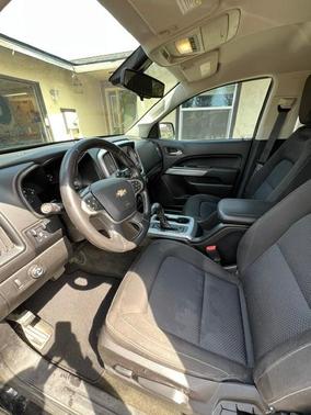 Black 2017 Chevrolet Colorado LT