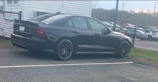 2022 Volvo S60 Recharge Plug-In Hybrid T8 Polestar Engineered Extended Range