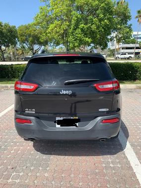 Black 2014 Jeep Cherokee Latitude
