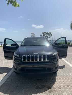 Black 2014 Jeep Cherokee Latitude
