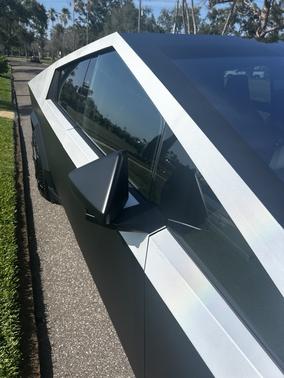 2024 Tesla Cybertruck AWD