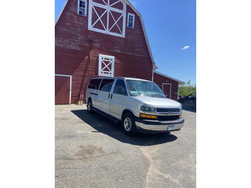 2019 Chevrolet Express 3500 LT