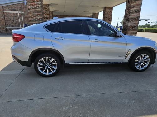 2017 BMW X6 sDrive35i