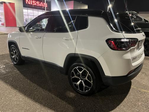 White 2025 Jeep Compass Limited