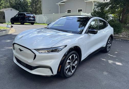 2021 Ford Mustang Mach-E Premium