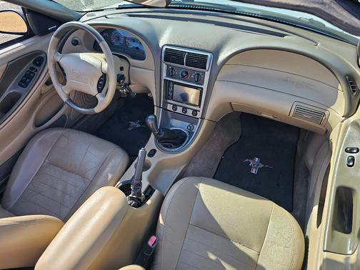 2004 Ford Mustang GT