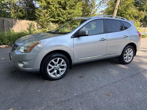 2011 Nissan Rogue SV