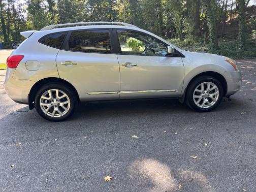 2011 Nissan Rogue SV