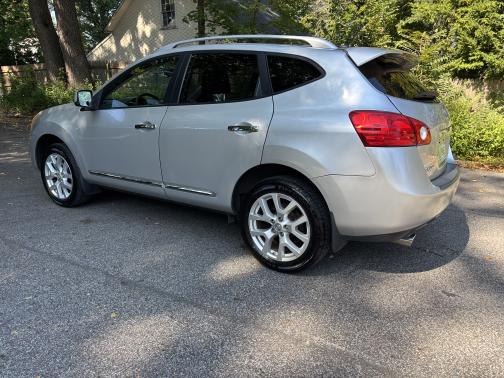 2011 Nissan Rogue SV
