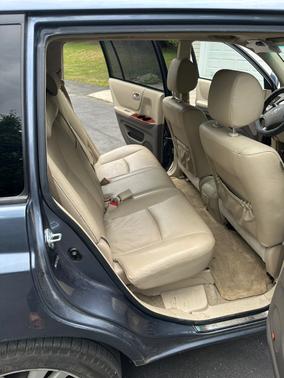 Blue 2006 Toyota Highlander Hybrid Limited