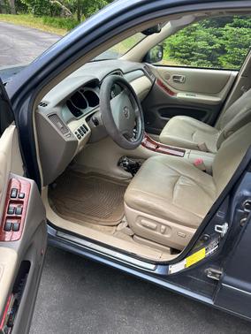 Blue 2006 Toyota Highlander Hybrid Limited