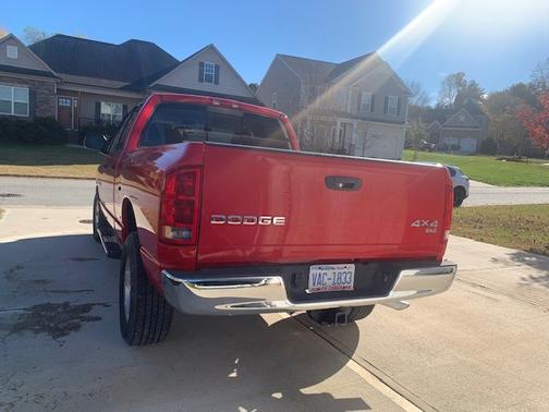 2004 Dodge Ram 1500 SLT Quad Cab